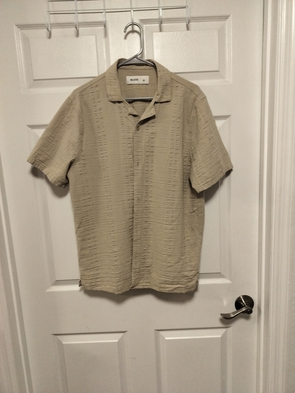 Hollister Men's Short-Sleeve Textured Camp Shirt - Beige